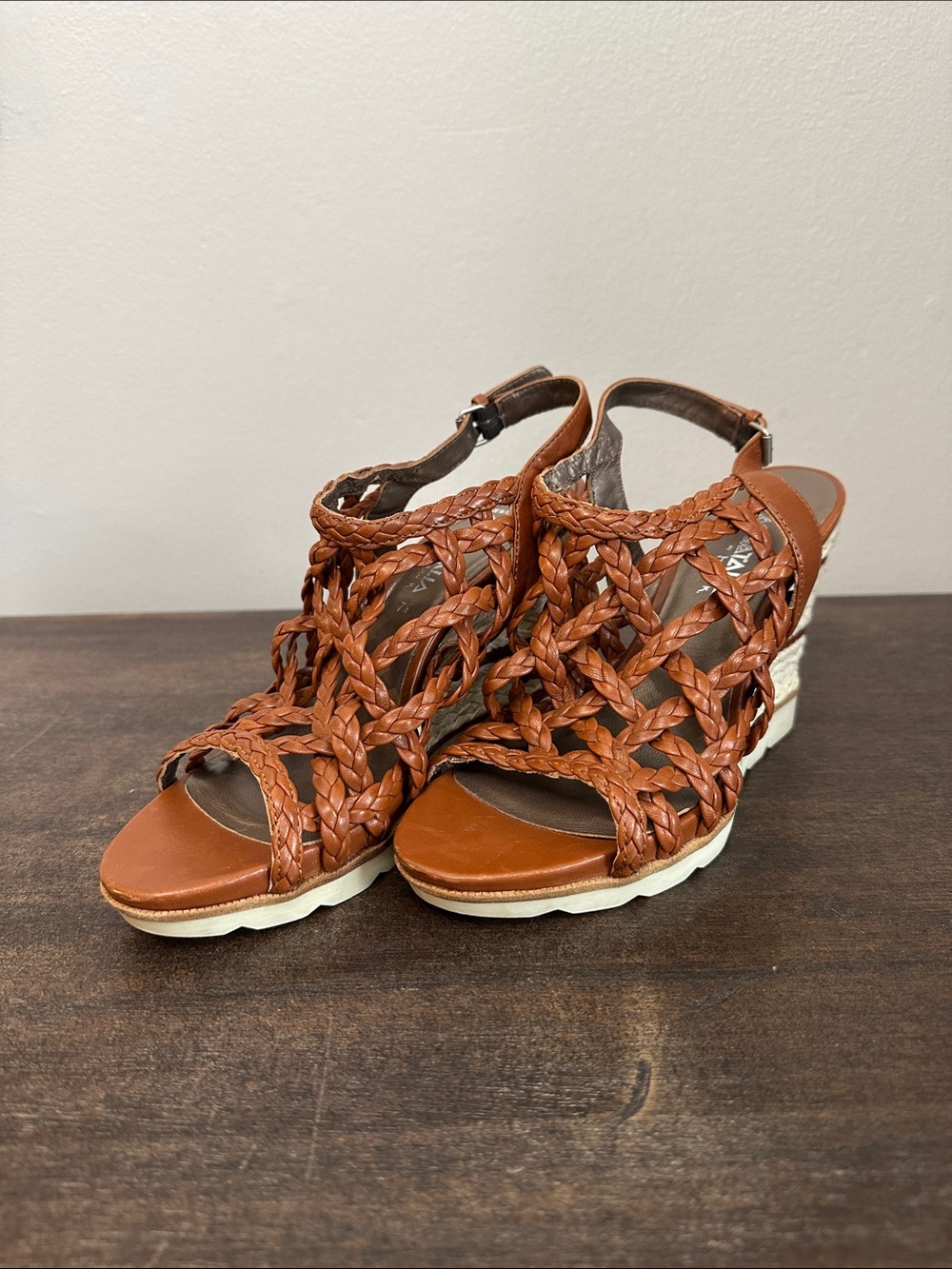 AQUATALIA Woven Wedge Sandals